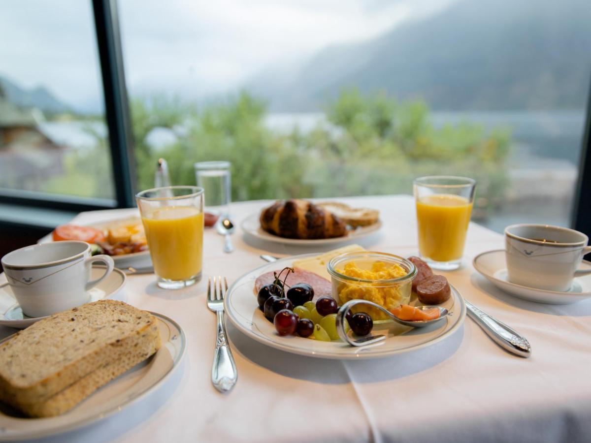 Hotel Ullensvang Лофтхус Экстерьер фото