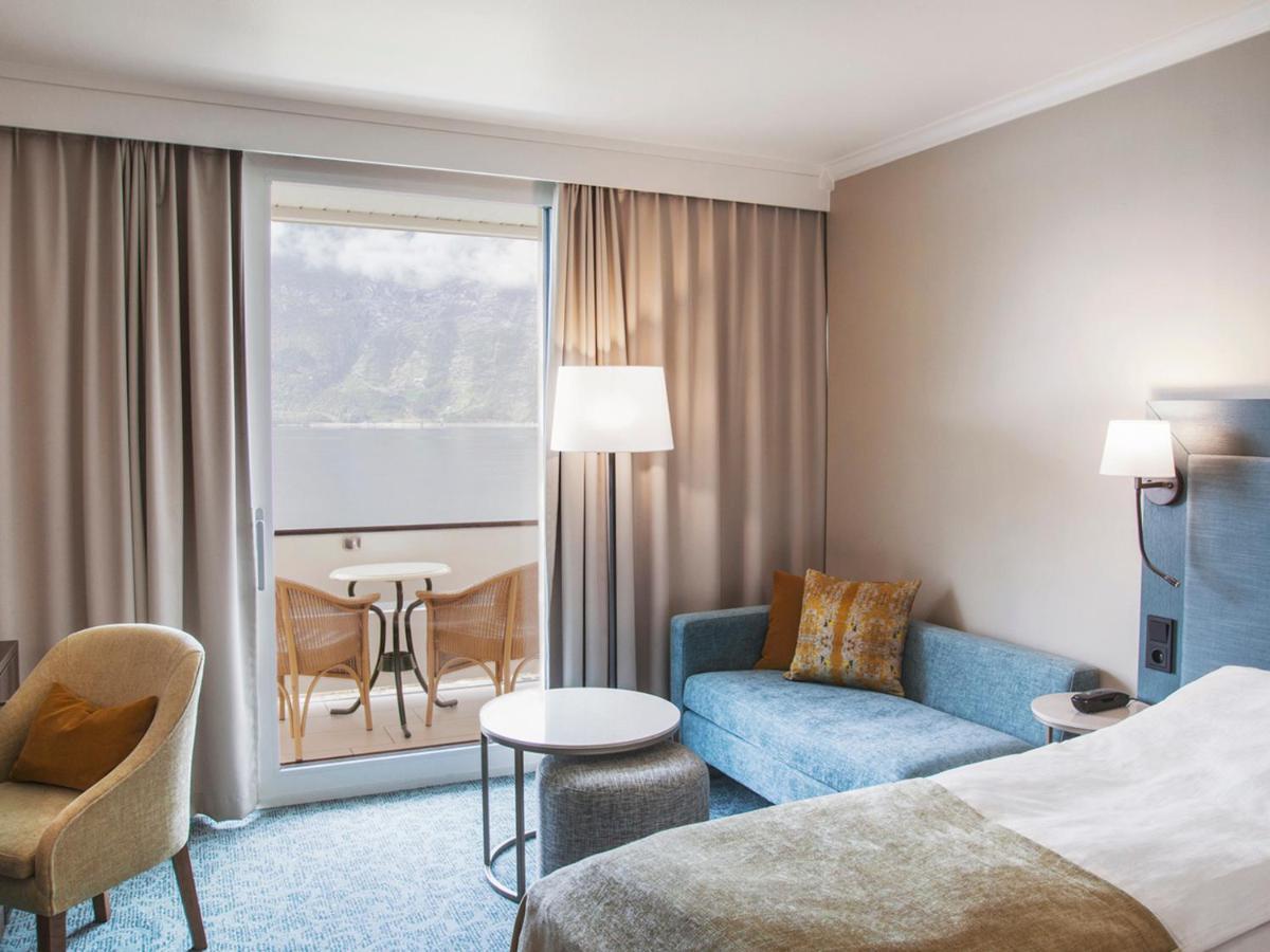 Hotel Ullensvang Лофтхус Экстерьер фото